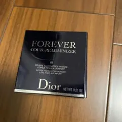 新品未使用Dior Forever Couture Luminizer 01