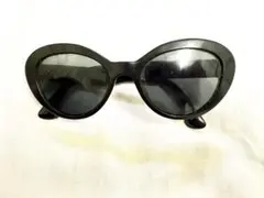 PRADA SPR15Q キャットアイ・サングラス
