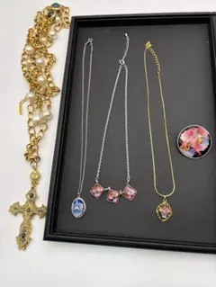 ブローチ ネックレス