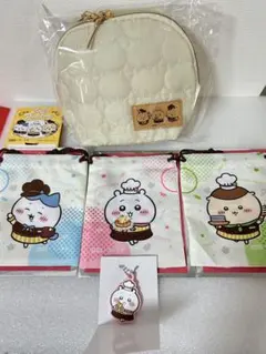 ちいかわ　キルティング風ポーチ 巾着　キーホルダー ココス コラボ