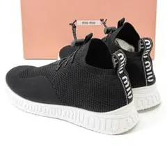 Miu Miu スニーカー ブラック 厚底 ロゴストラップ 35 - メルカリ