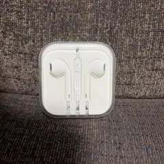 【新品】Apple EarPods 有線イヤホン ケース付き　3.5mmジャック