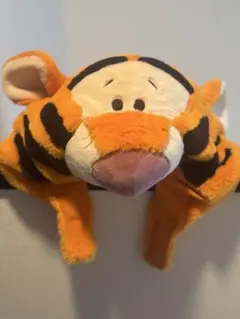 ティガー ぬいぐるみ帽子 38cm