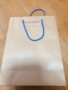 LOUIS VUITTON ブラウン紙袋 中型
