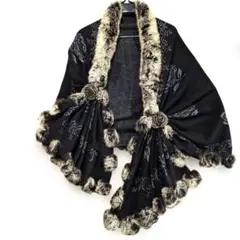 ファー付き花柄　ストール　フリンジ付き ゴージャス　暖かい ロゼットデザイン