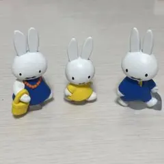 ならぶんですミッフィー親子