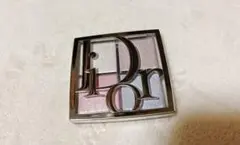 Dior グロウマキシマイザーパレット002