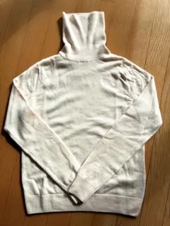 UNIQLO カシミヤ　タートルネック　薄ピンク