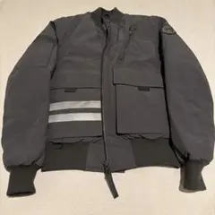 カナダグース ボンバージャケットのサムネイル