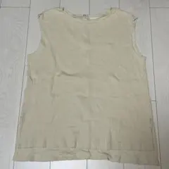 GU ジーユー ノースリーブニットベスト アイボリー