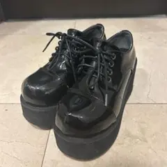 Item thumbnail for item 7a745e6b-37f6-4ee1-8eea-b1db13827039