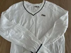 FILA ホワイト Vネックニット