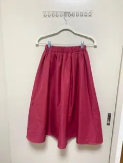 美品】GLACIER ハニーズ ひざ丈スカート Mサイズ ボルドーのサムネイル