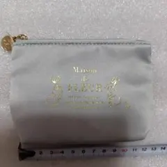 Maison de FLEUR ポーチ うさぎ柄　アイボリー
