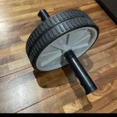 腹筋ローラー アブローラー トレーニング 筋トレのサムネイル
