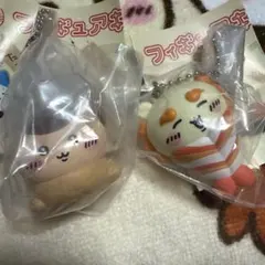 ちいかわ寿司　フィギュアキーホルダー　シーサー　くりまんじゅう　ガチャ