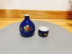 【香蘭社】有田焼　瑠璃色の徳利とおちょこセット