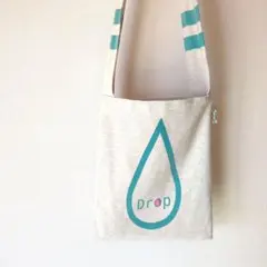 ハンドメイドバッグ　　サコッシュ