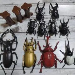 昆虫フィギュア　カブトムシ クワガタのサムネイル