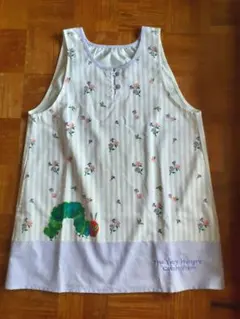 保育士エプロン　はらぺこあおむし　　エプロン　学研