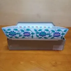 醍醐窯の四角形陶器皿 中型深皿有田焼 縦横24✕24センチ　高さ5センチ