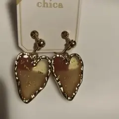 chica ハート型 イヤリング ゴールドカラーのサムネイル