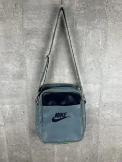 Item thumbnail for item 536a140d-7d16-4570-b7b9-c0a5de306c7d