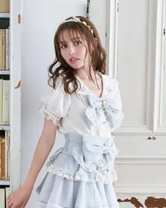 リズリサ ストロベリー刺繍セーラーリブブラウス - メルカリ