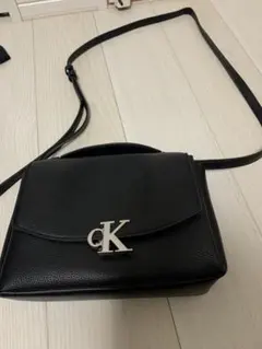 Calvin Klein ショルダーバッグ ブラックのサムネイル