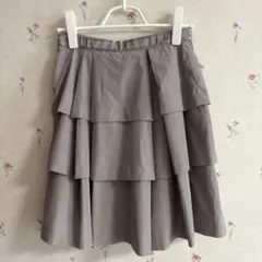 Body dressing 3段のスカート