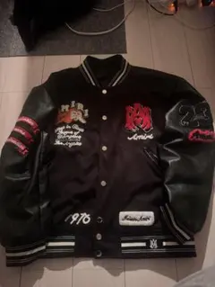 amiri アミリ スタジャン レザー 切り替え 虎刺繍