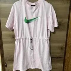 Nike ピンク 半袖 ミニワンピース Lのサムネイル