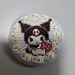 サンリオ クロミ 刺繍 缶バッジ SANRIO　ビスケット