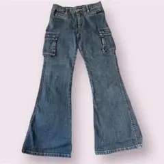 Item thumbnail for item d91898f8-4034-4d02-951d-f4f9e6b0b8be