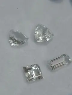 ホワイトトパーズ　ルース 4個セット