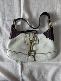 Item thumbnail for item cca17754-df58-4d30-a0d3-fabd2b4adfde