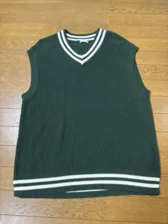GU メンズ ニットベスト ダークグリーン Vネック ベストのサムネイル