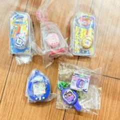 たまごっち おかしなたまごボーロっち　シャカシャカチャームコレクション