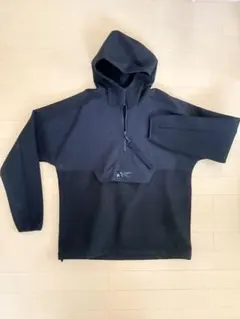 Reebok フード付き ブラックパーカー L