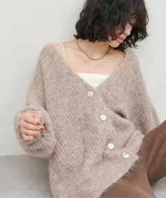 ★新品★LARUTA シャギー片畦Vネックニットカーディガン