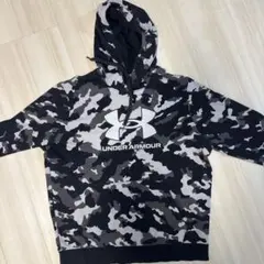 UNDER ARMOUR 迷彩柄パーカー XL