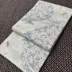 美品 袋帯 正絹 鳥 花柄 シルバー系 六通 上品 和装 フォーマル リメイクに