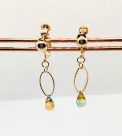 値下げ交渉可 ハンドメイド オレンジ 水色 ドロップ イヤリング (推し活にも)