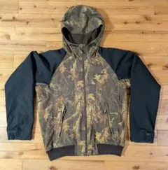 【12月14日限定】Columbia コロンビア 迷彩柄 フード付きジャケット