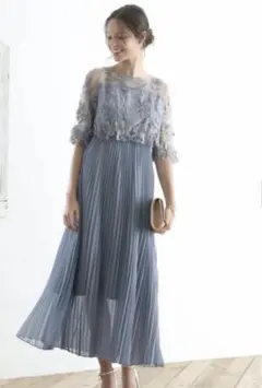 【新品未使用】niana / オリジナル柄レースxプリーツワンピース