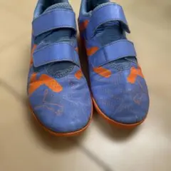 Puma 室内用トレシュー23cm青・オレンジ ベルクロ式