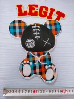 Item thumbnail for item eeb2068d-5f51-478d-9ff5-372490c82ccb