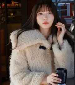herlipto Winter Love Faux Fur Coat - メルカリ