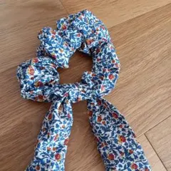 リバティ　シュシュリボン