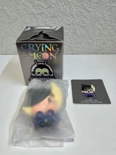 CRYiNG to THE MOONクライベイビー POP MART